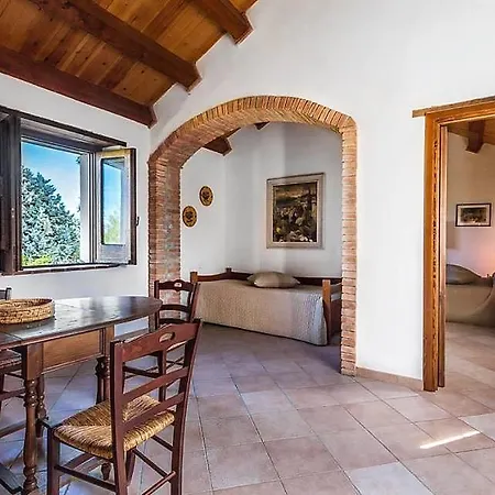 In Sleeps 3 Includes Air Con Apartment *